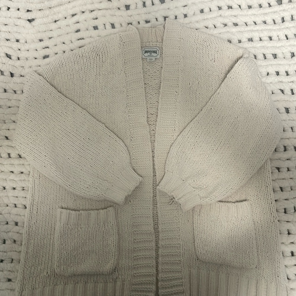 a off white cardigan from american eagle